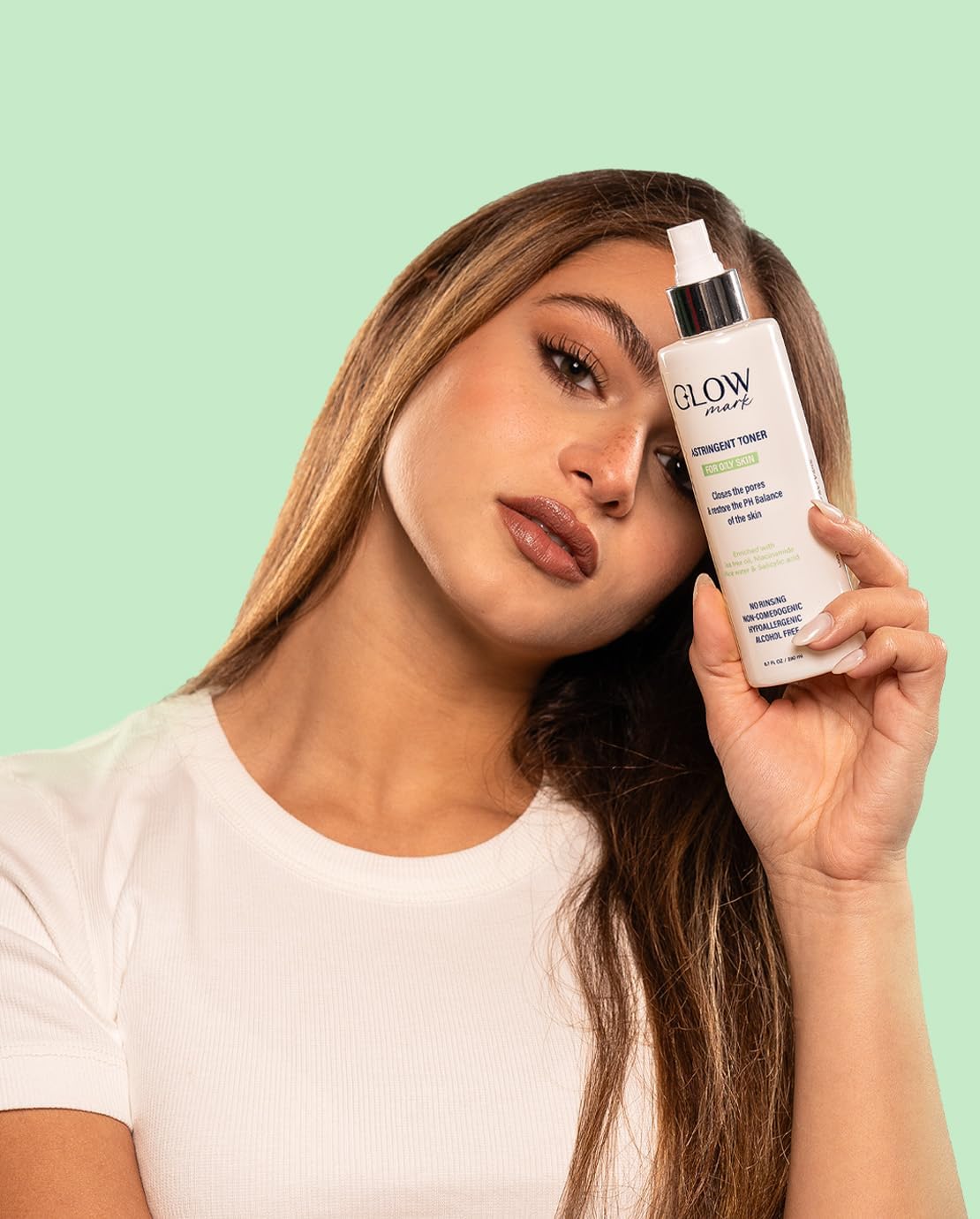 جلـــــو مارك تونر قابض لمسام البشره الدهنيه 200 مل